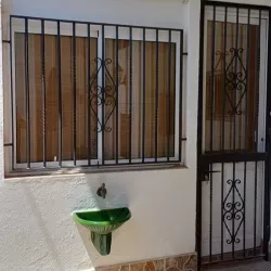 Obra terminada de reja