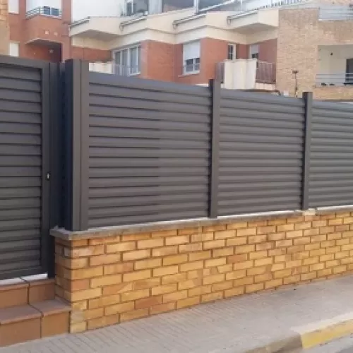Instalación de vallas exteriores